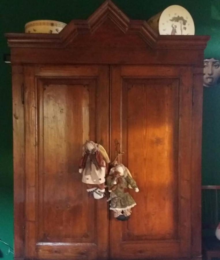 Alice Nel Paese Delle Meraviglie Gavardo Esterno foto